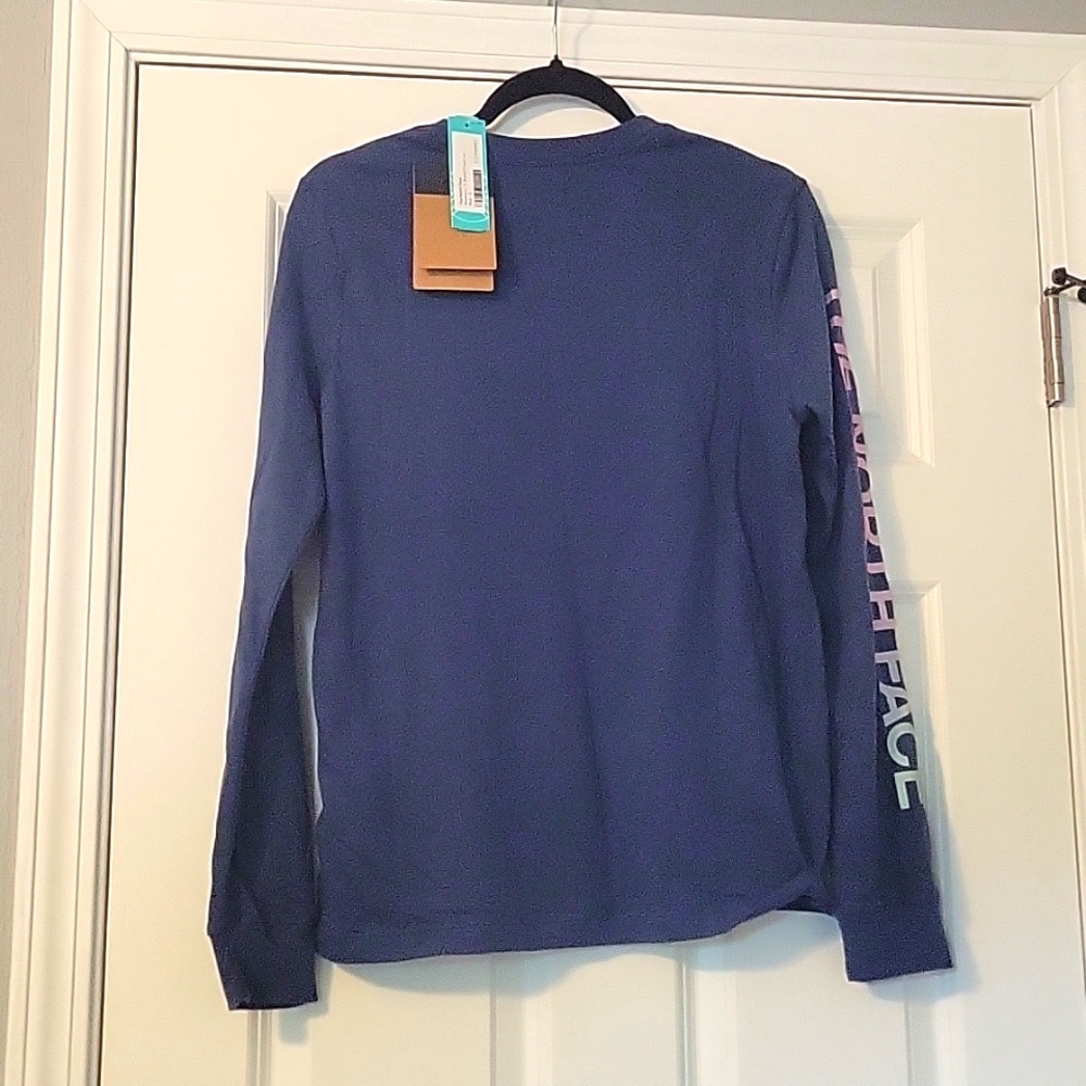 The North Face Long Sleeve Tee - Picture 3 of 3